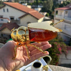 L'Abeille Dorée : L'Éclat du Raffinement à Votre Table